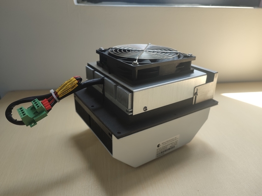 110W 12VDC 空気から空気冷却器 固体状態の信頼性のある設計柔軟性