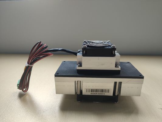 冷却電源 10W 空気から空気への熱電冷却装置 ATA010-05