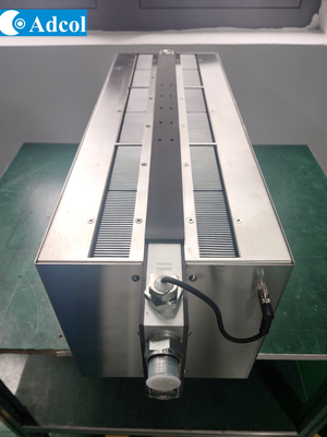 1000Wグルーソリューション冷却システム - 接着ロボット内の接着剤液の温度を制御するために設計されたカスタムソリューション