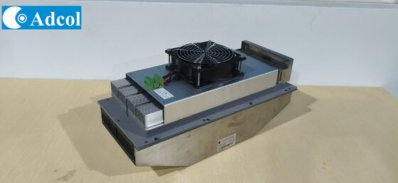 200W 空気から空気への熱電冷却器 SS304 覆面とIP56 熱風扇アプリケーション 屋外収納