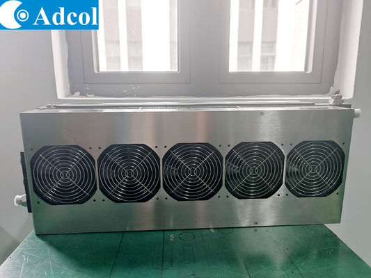 1000Wグルーソリューション冷却システム - 接着ロボット内の接着剤液の温度を制御するために設計されたカスタムソリューション